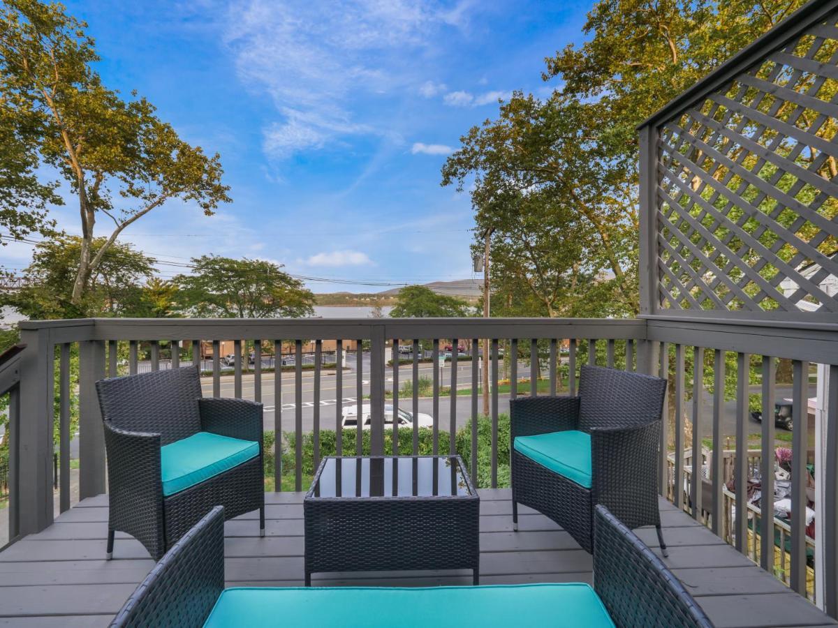 Deck View Of Hudson River & Mt Beacon / Boho Suite Newburgh Kültér fotó